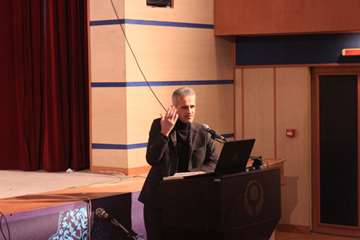 سمینار آشنایی با دستاوردهای توانبخشی و صندلی چرخدار